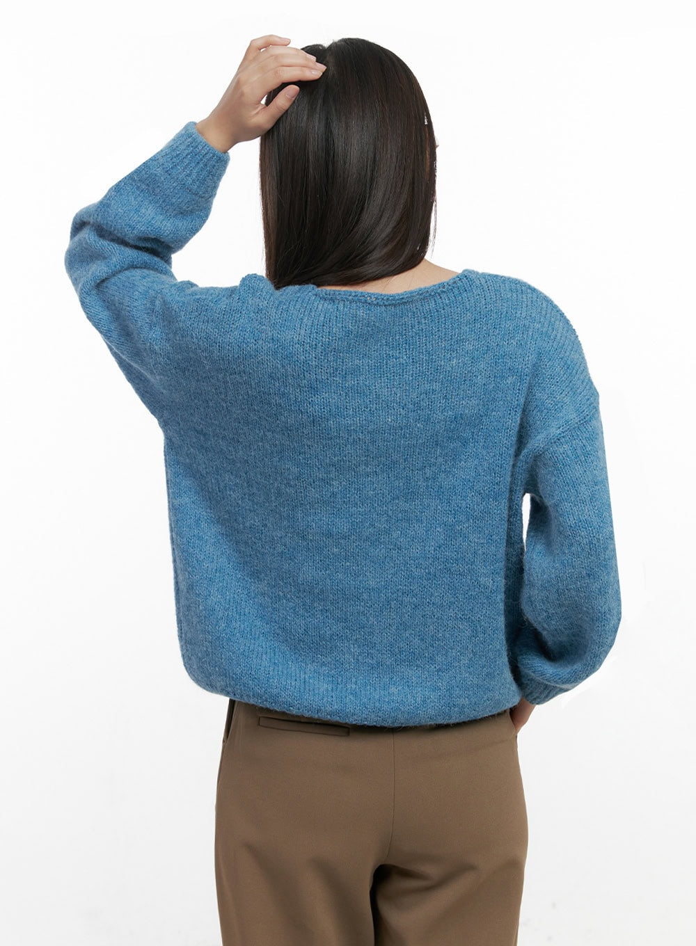 Long Sleeve V-Neck Sweater IN415