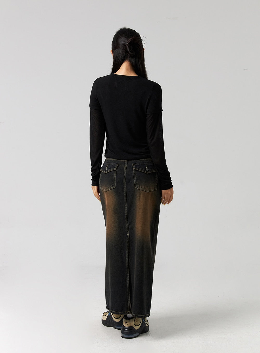 Dark-Washed Denim Maxi Skirt CG327