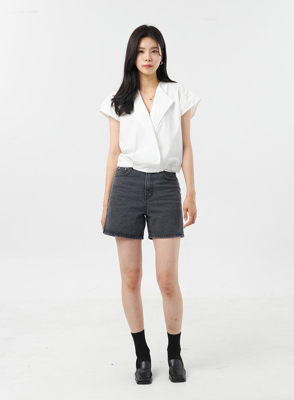 Wide Denim Shorts OU309