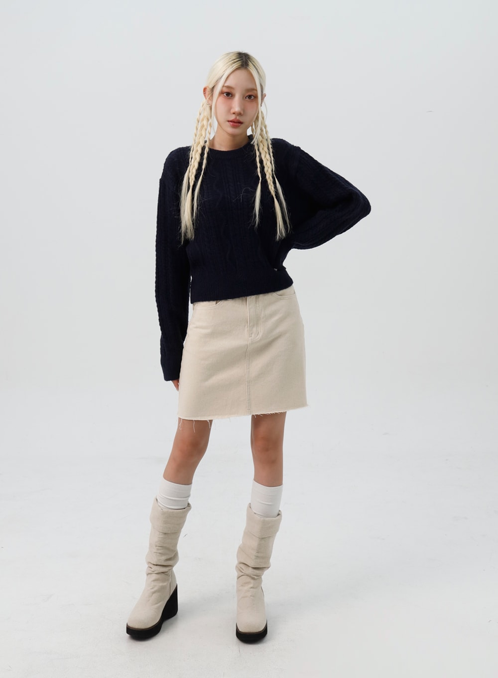 Cable Knit Sweater IS307