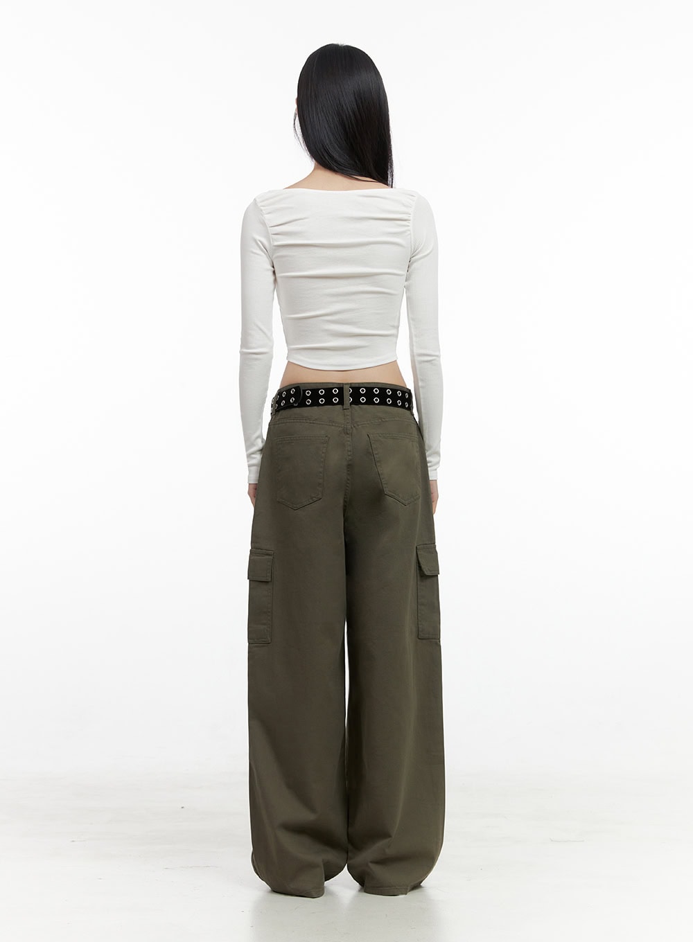 Long-Sleeve Slim Crop Top IO430