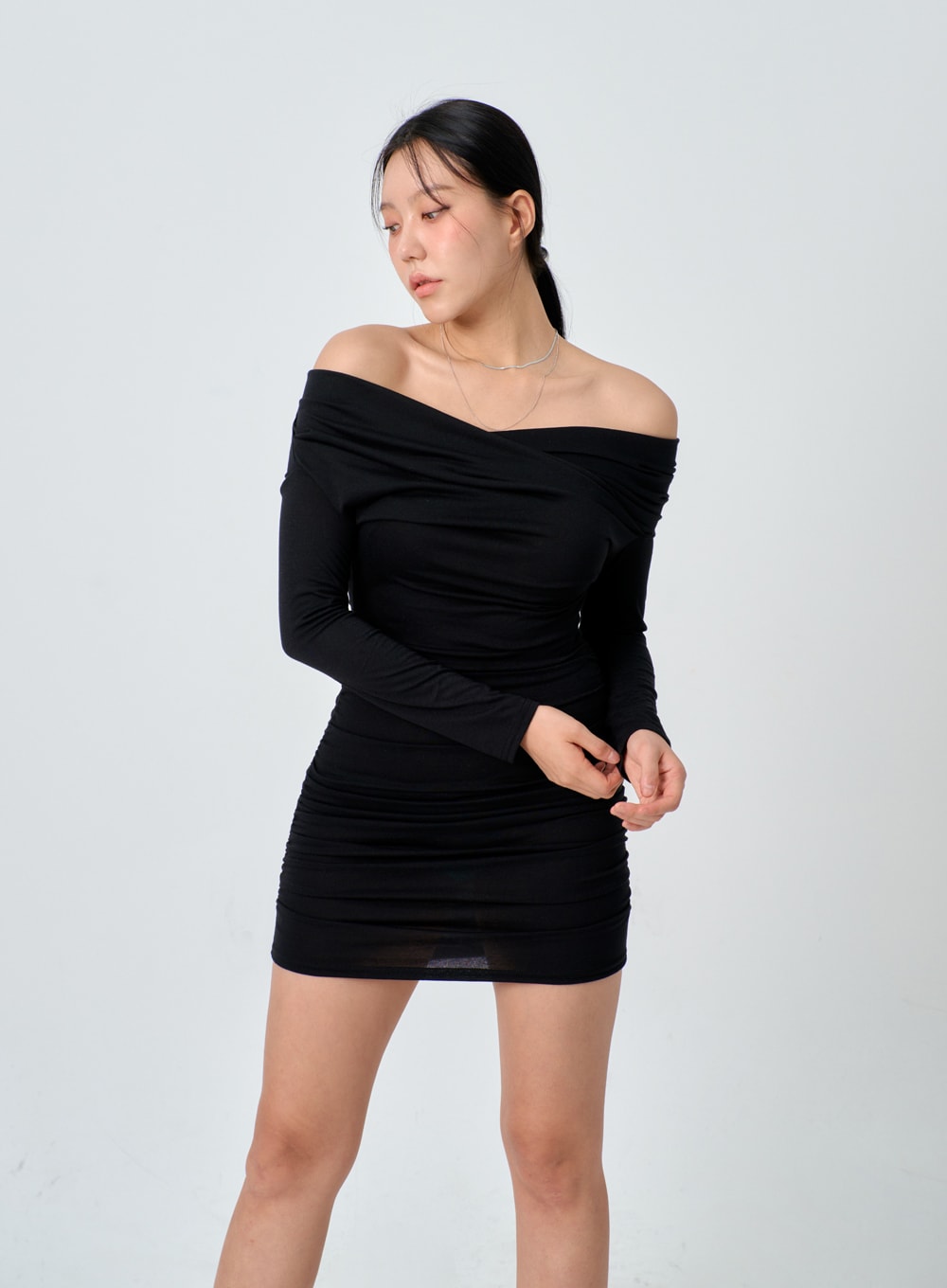 Off-Shoulder Mini Dress IJ331