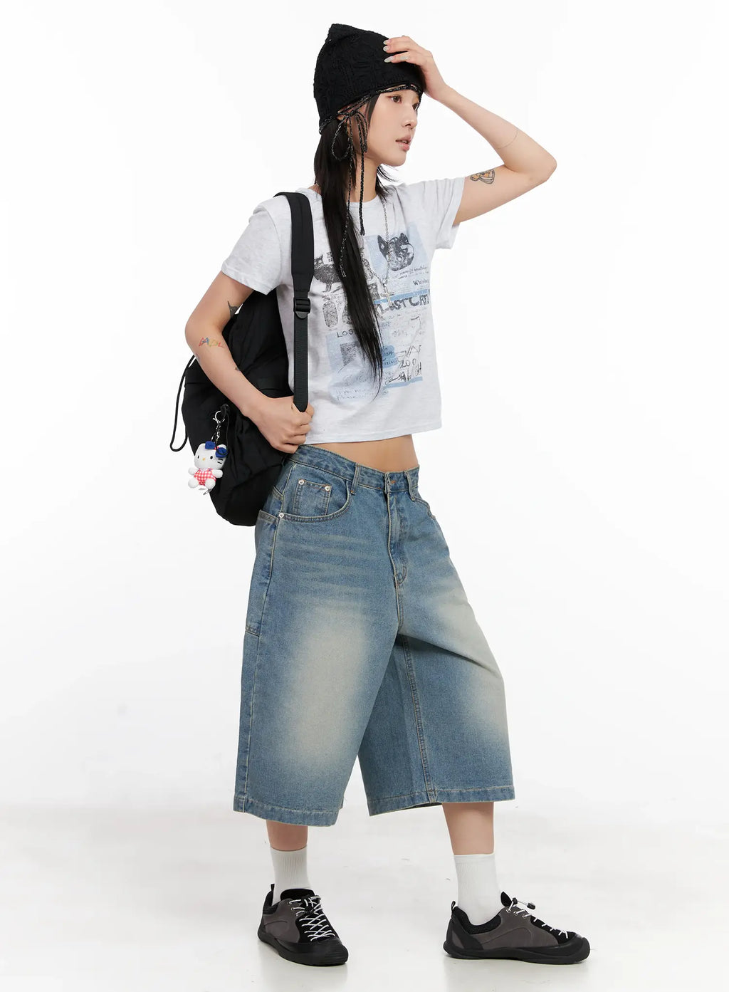 Washed Big-Pocket Denim Jorts CL525