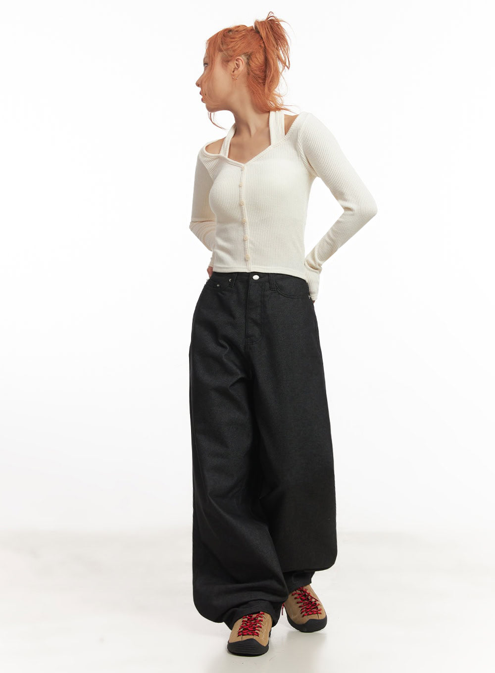 Halter Buttoned Long Sleeve Top IA515