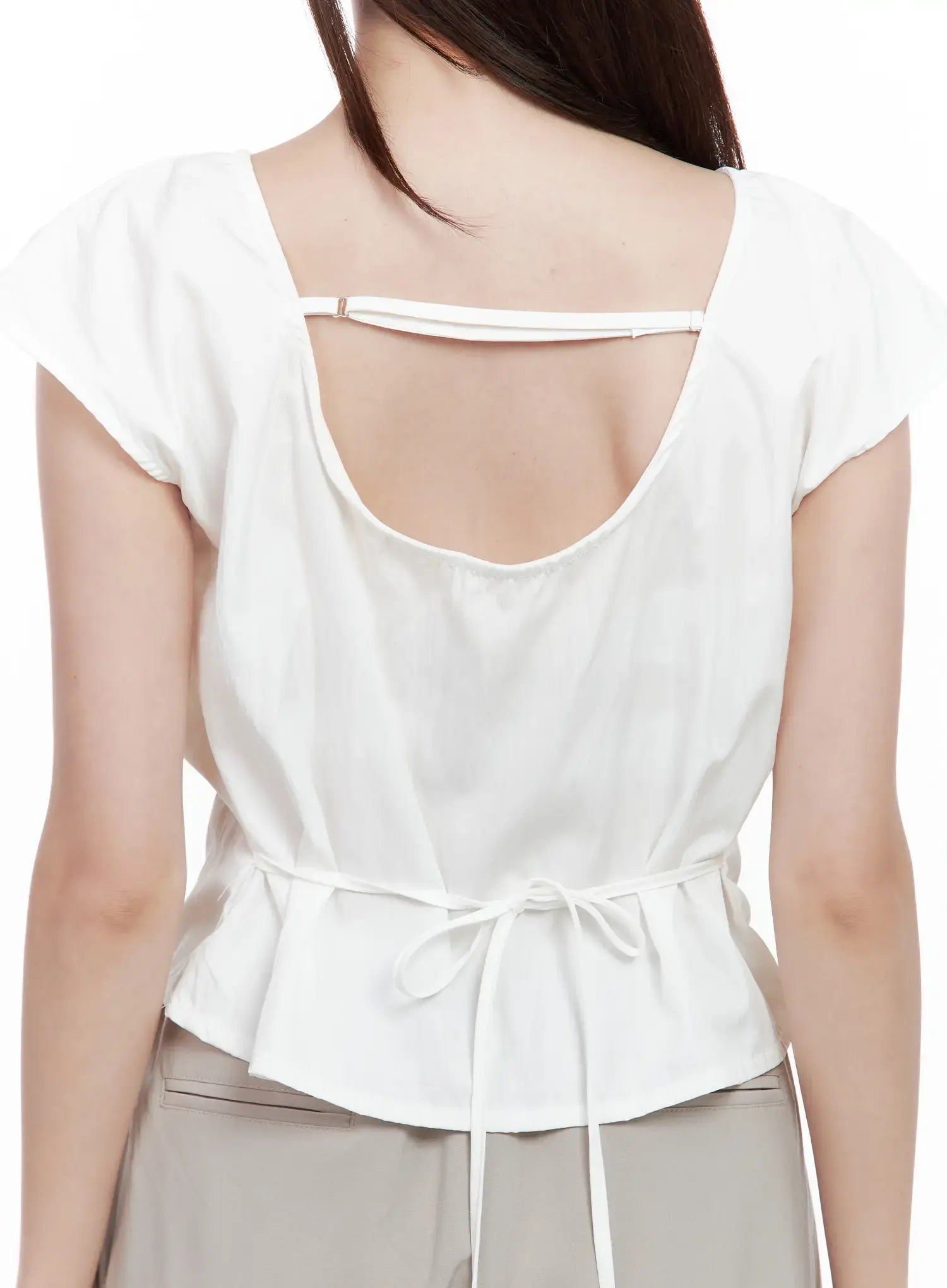 Wide-Neck Open-Back Top CL502