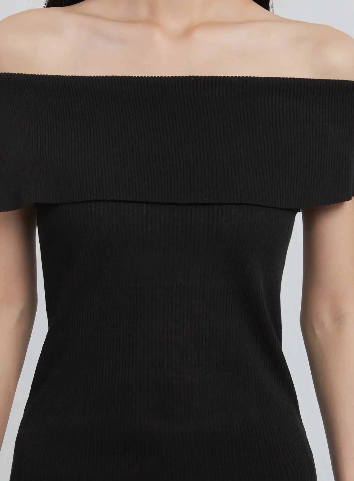 Off-Shoulder Linen Blouse IU512