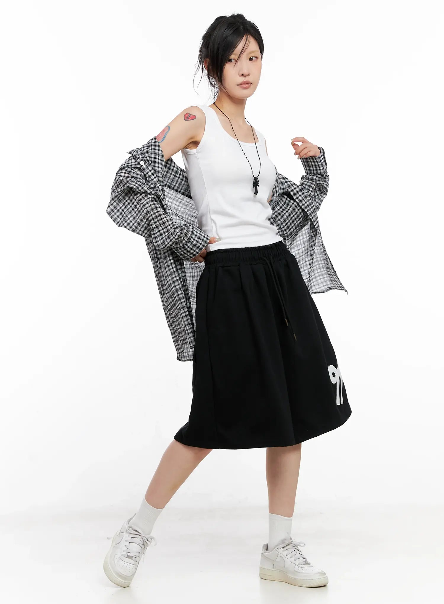 Graphic Detail Sweat Shorts CL528