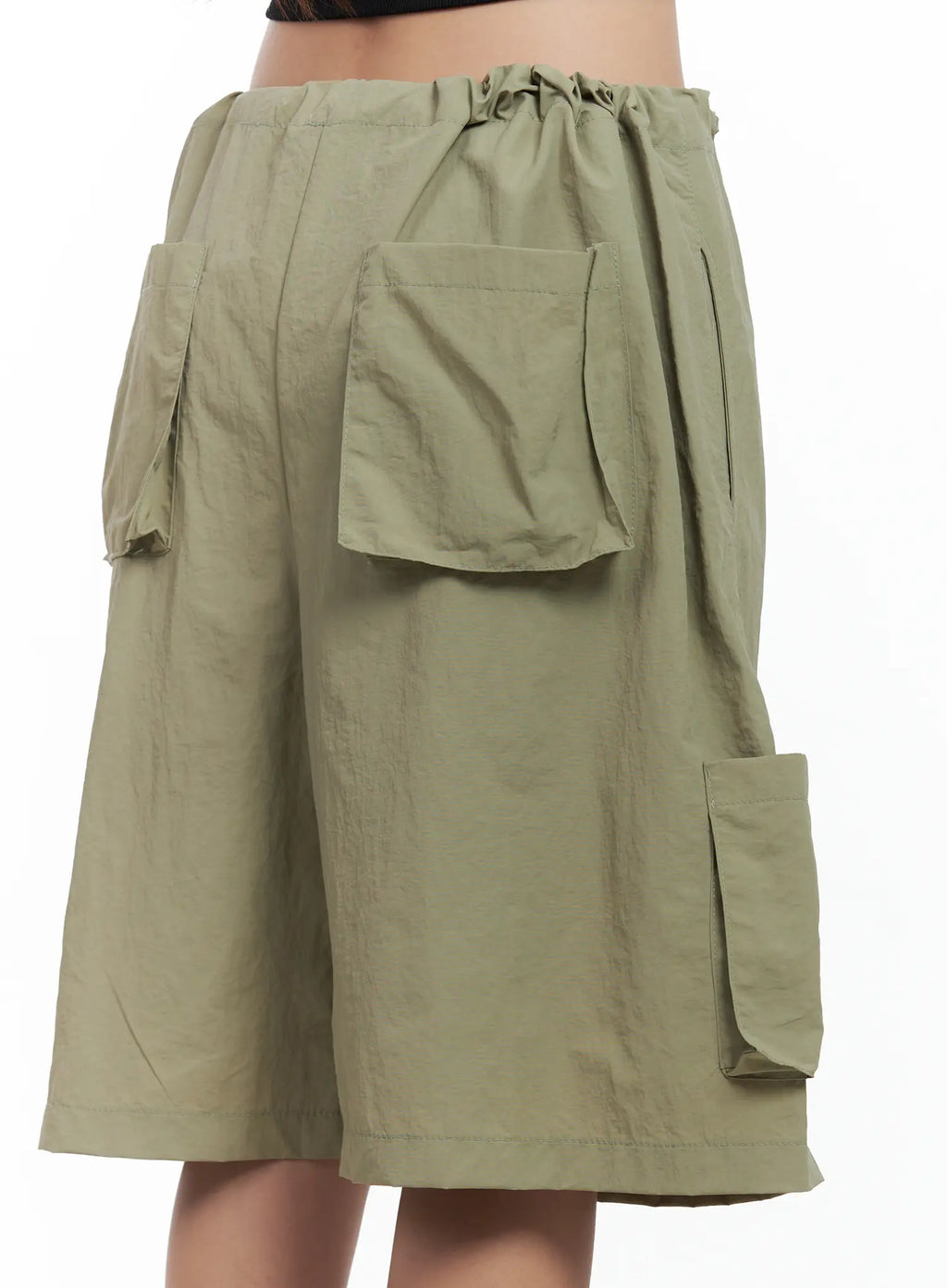 Nylon Cargo Bermuda Shorts CL509