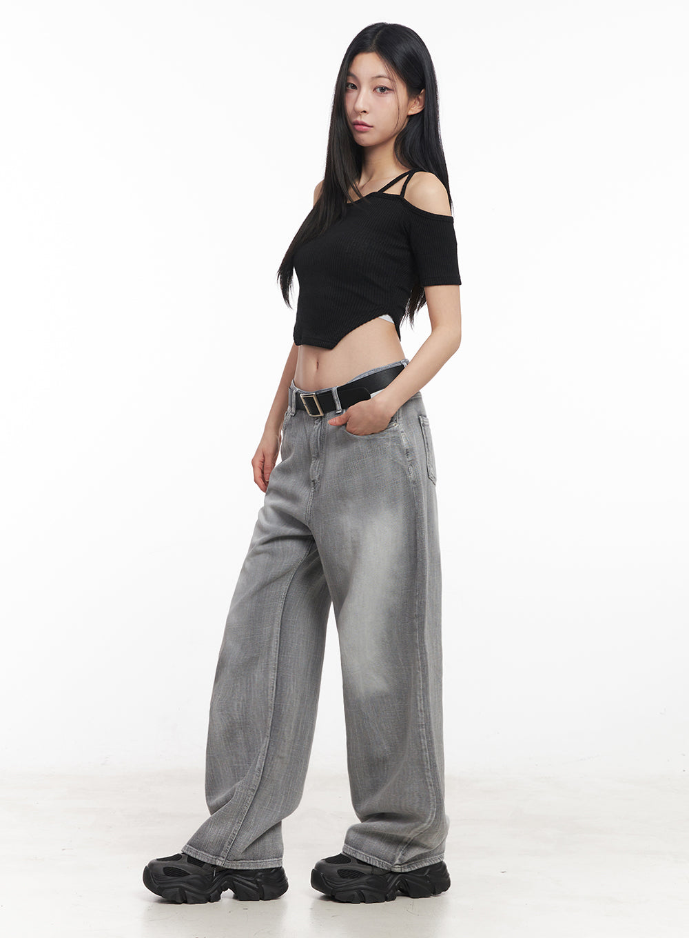 Flore Washed Wide-Leg Jeans IY516