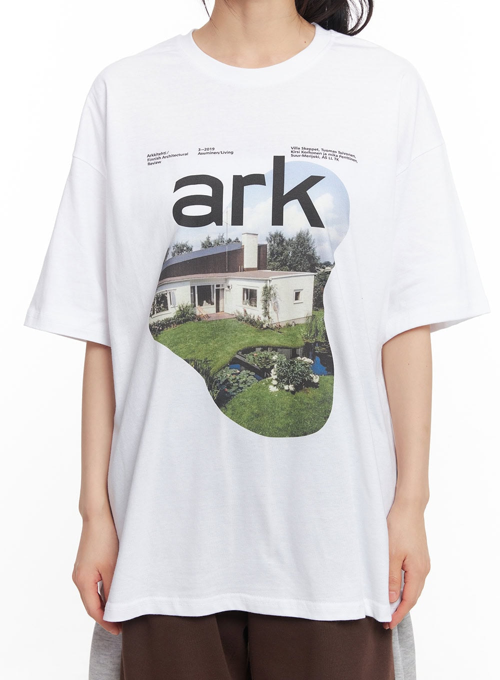 Round-Neck Graphic Tee CY512