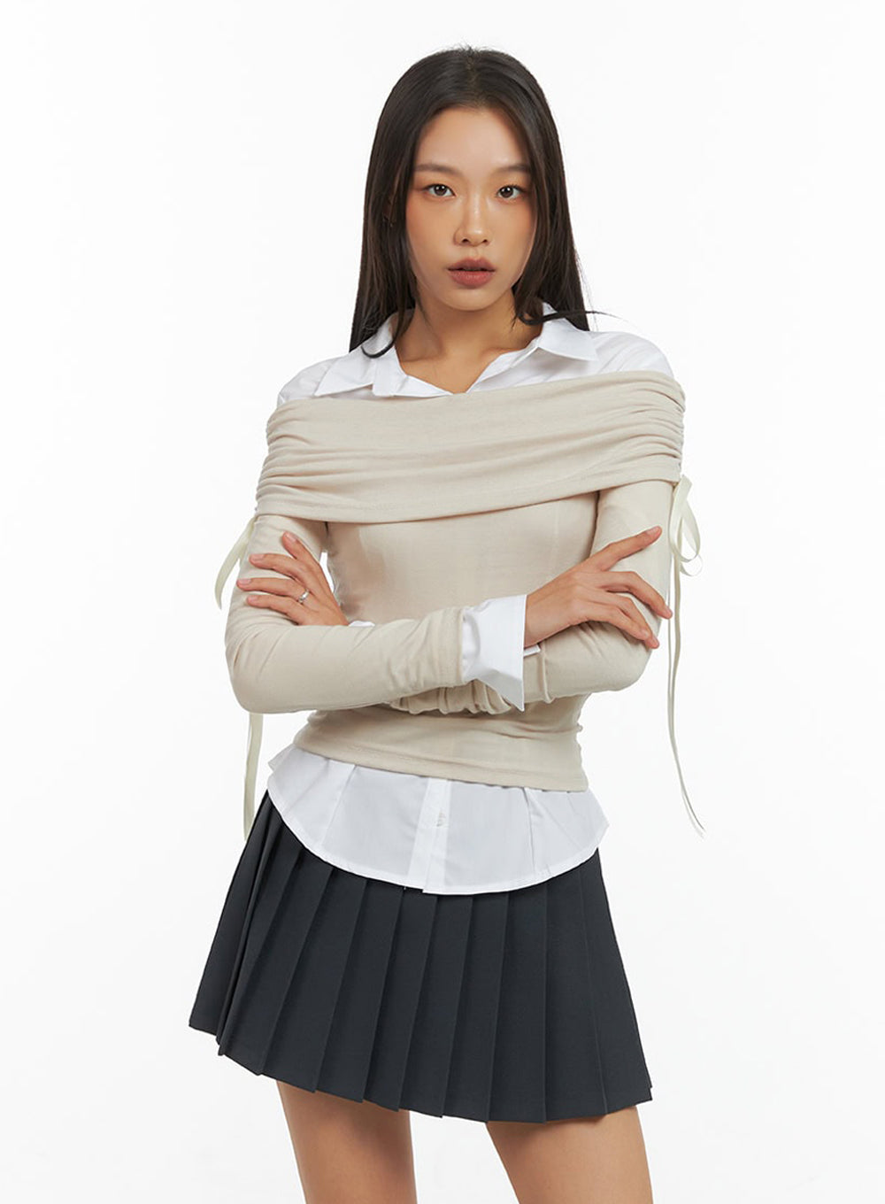 Shirred Solid Off Shoulder Crop Top IO409