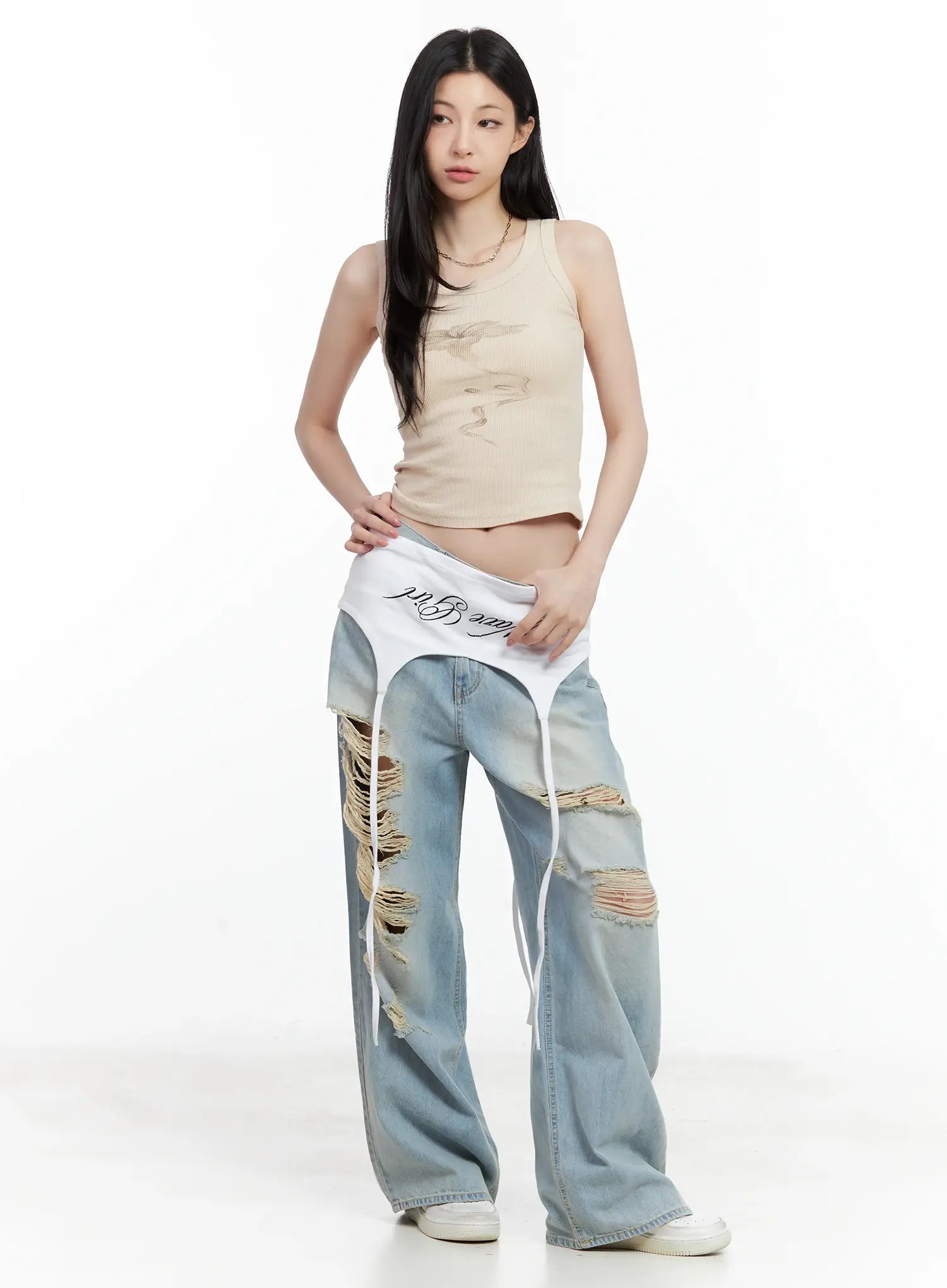 Gyuri Dirty-Wash Distressed Wide Jeans CU530