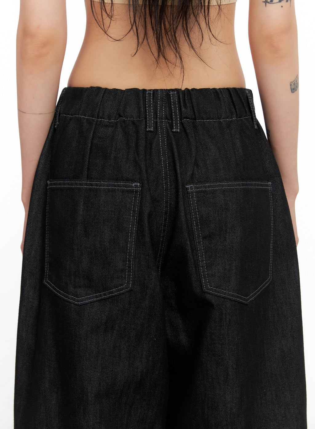 Leyla Pin-Tuck Wide-Leg Jeans IS515