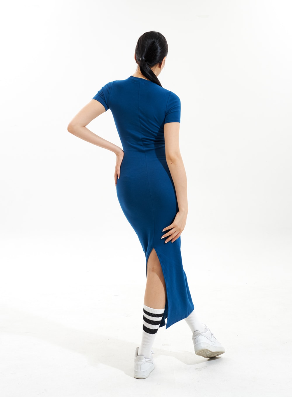 Crewneck Maxi Dress IU309