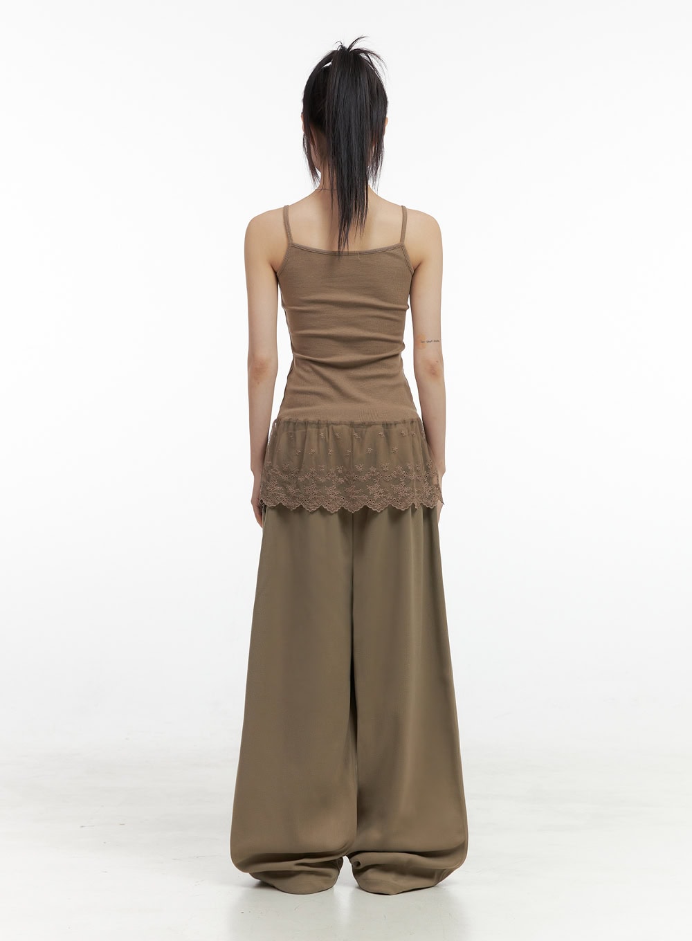 Lace Dream Sleeveless Top IO430