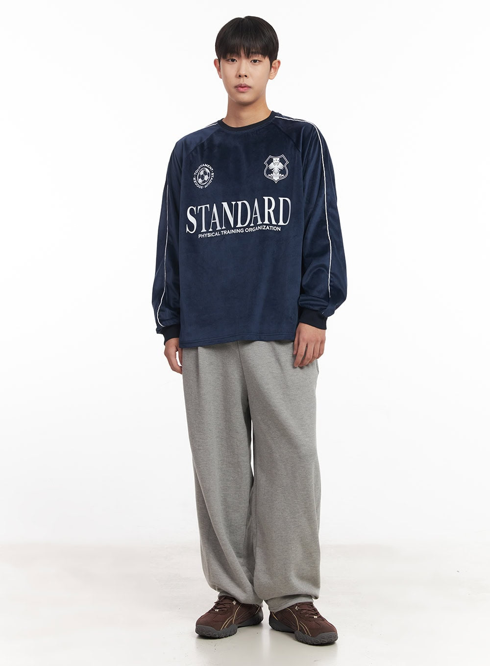 Men's Velvet Graphic Sweatshirt IM528