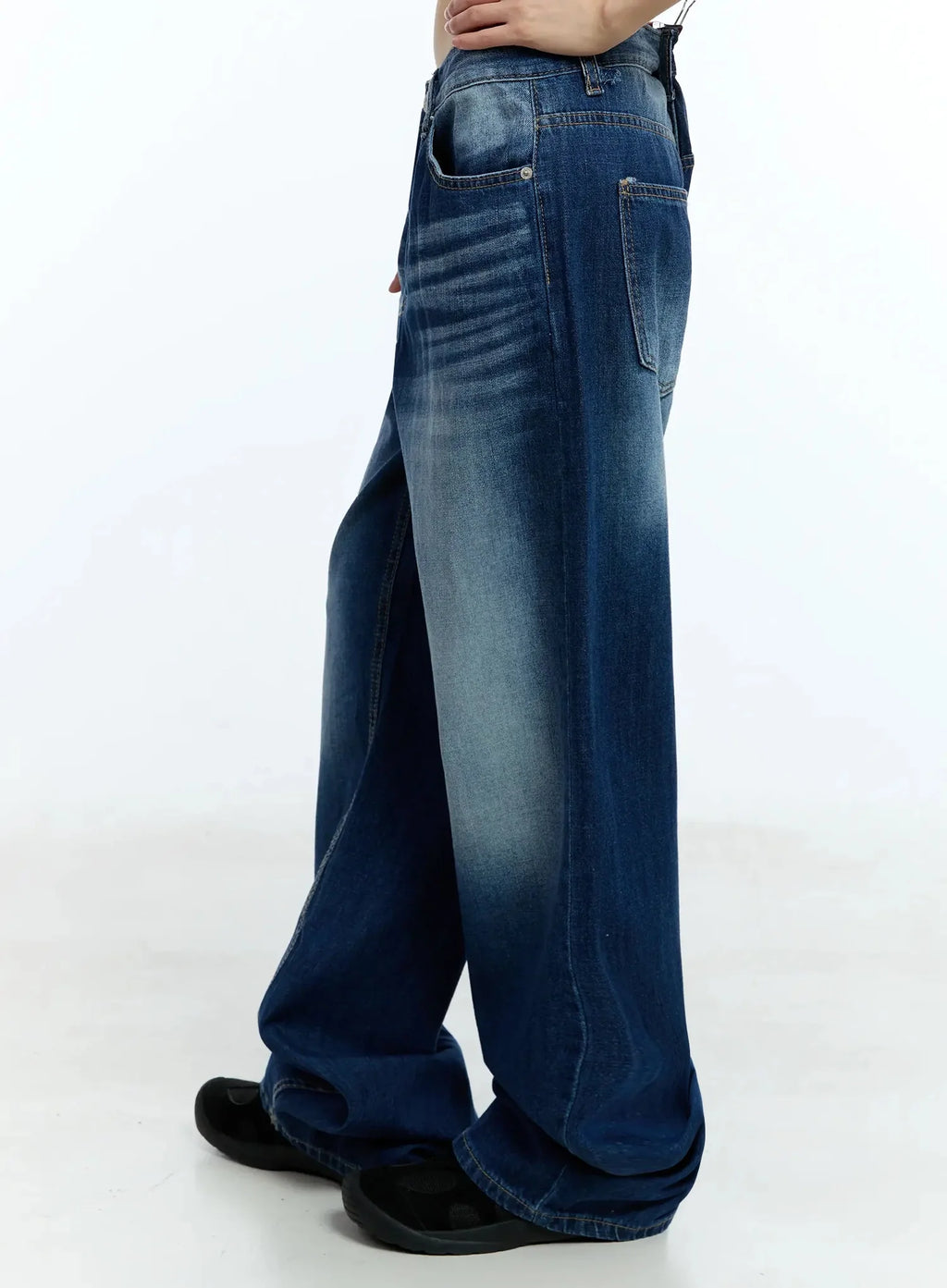 Yoonchae Washed Wide-Leg Jeans IU525