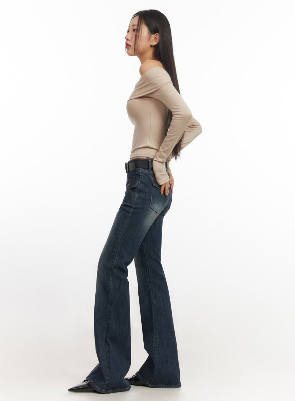 Hayley Slim-Fit Flared Jeans IF510