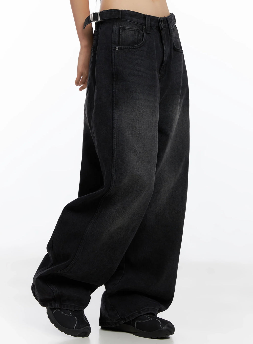 Goffel Side Belt Washed Wide Denim Pants CO517