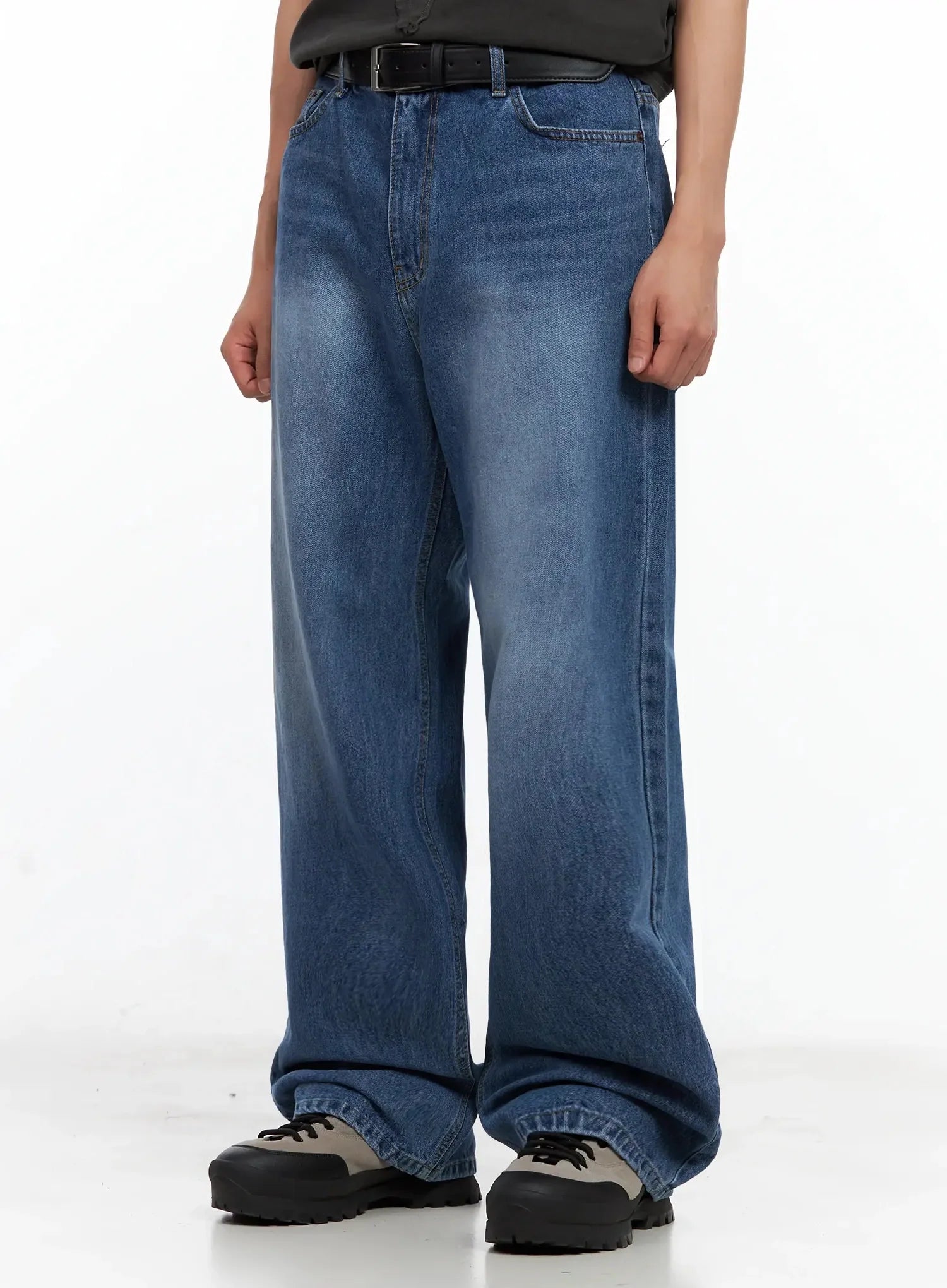 Men's Loose-Fit Jeans IL516