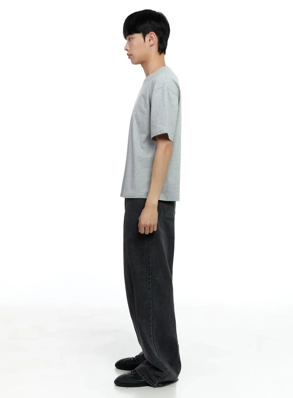 Men's Classic Wide-Leg Jeans IG520