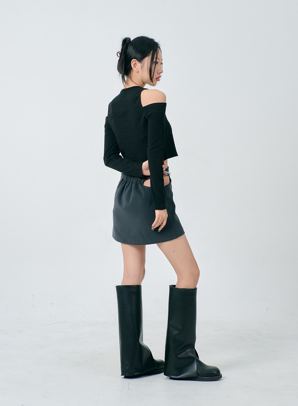 Cut Out Side Mini Skirt BD23