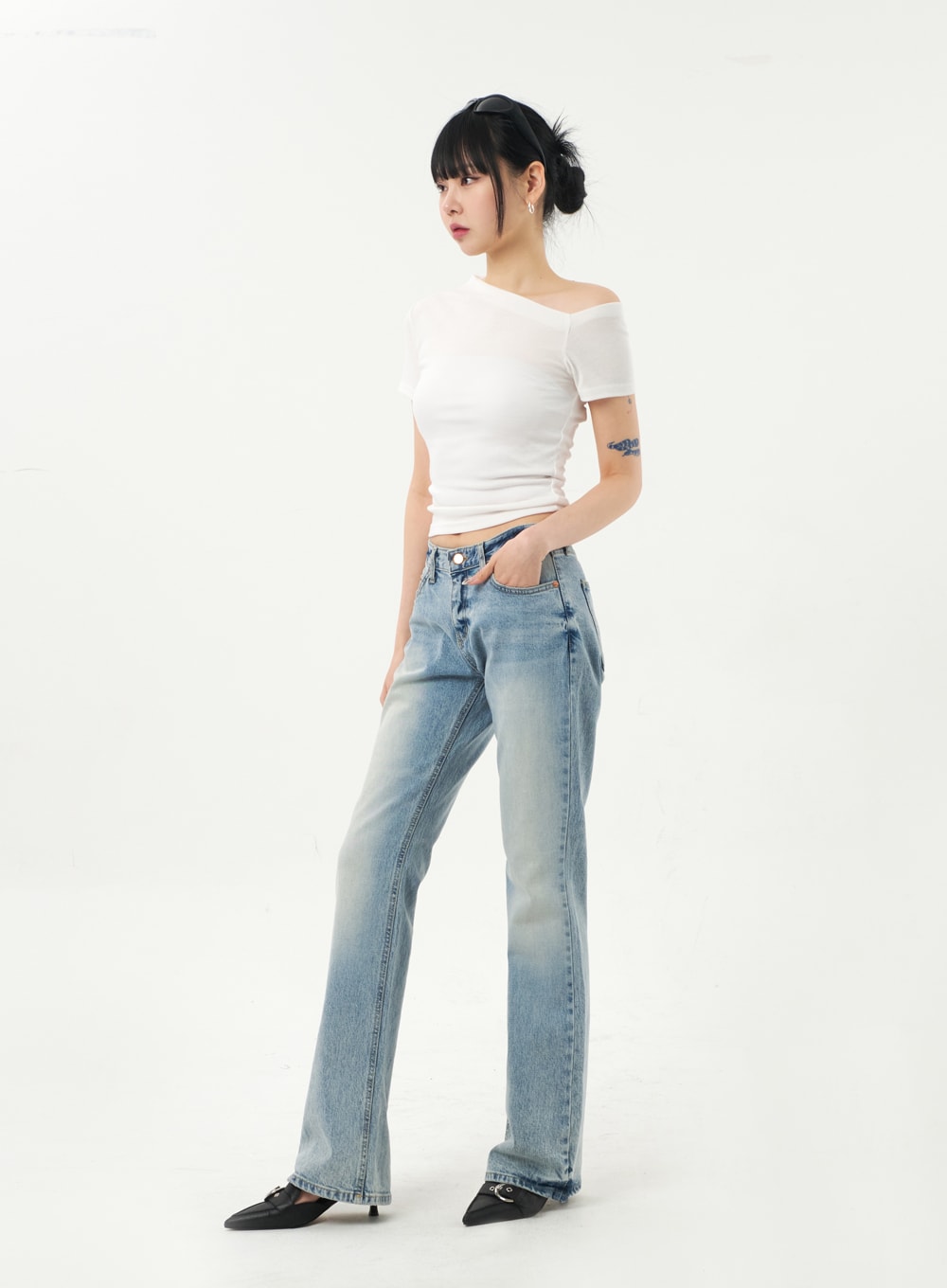 Unbalanced Neck Tee CA328