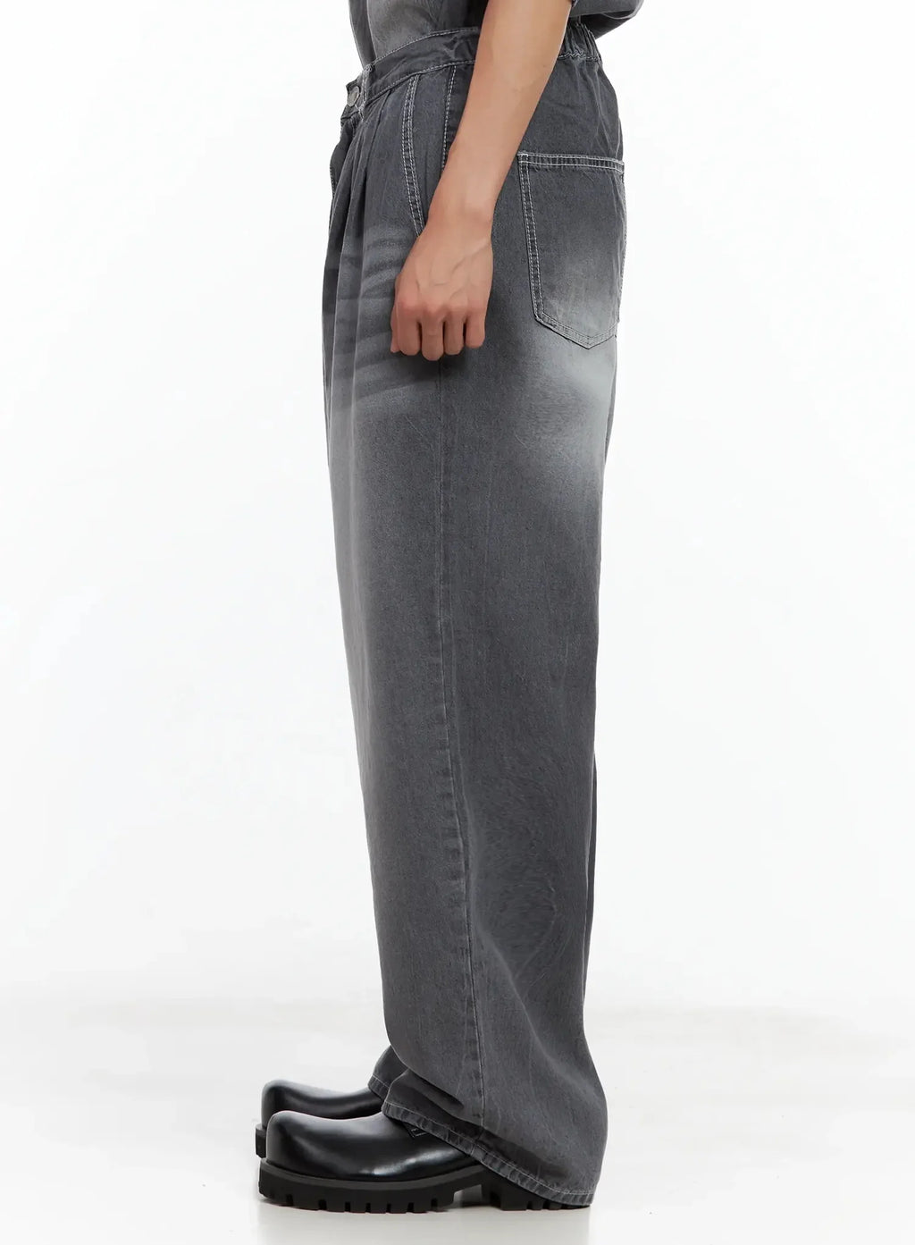 Men's Relaxed-Fit Vintage Denim Jeans IL516