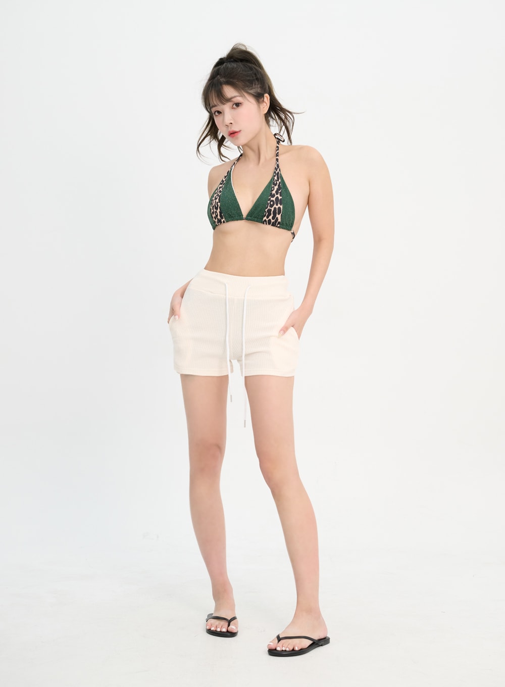 Shorts And Zip-Up Hoodie Set IM302