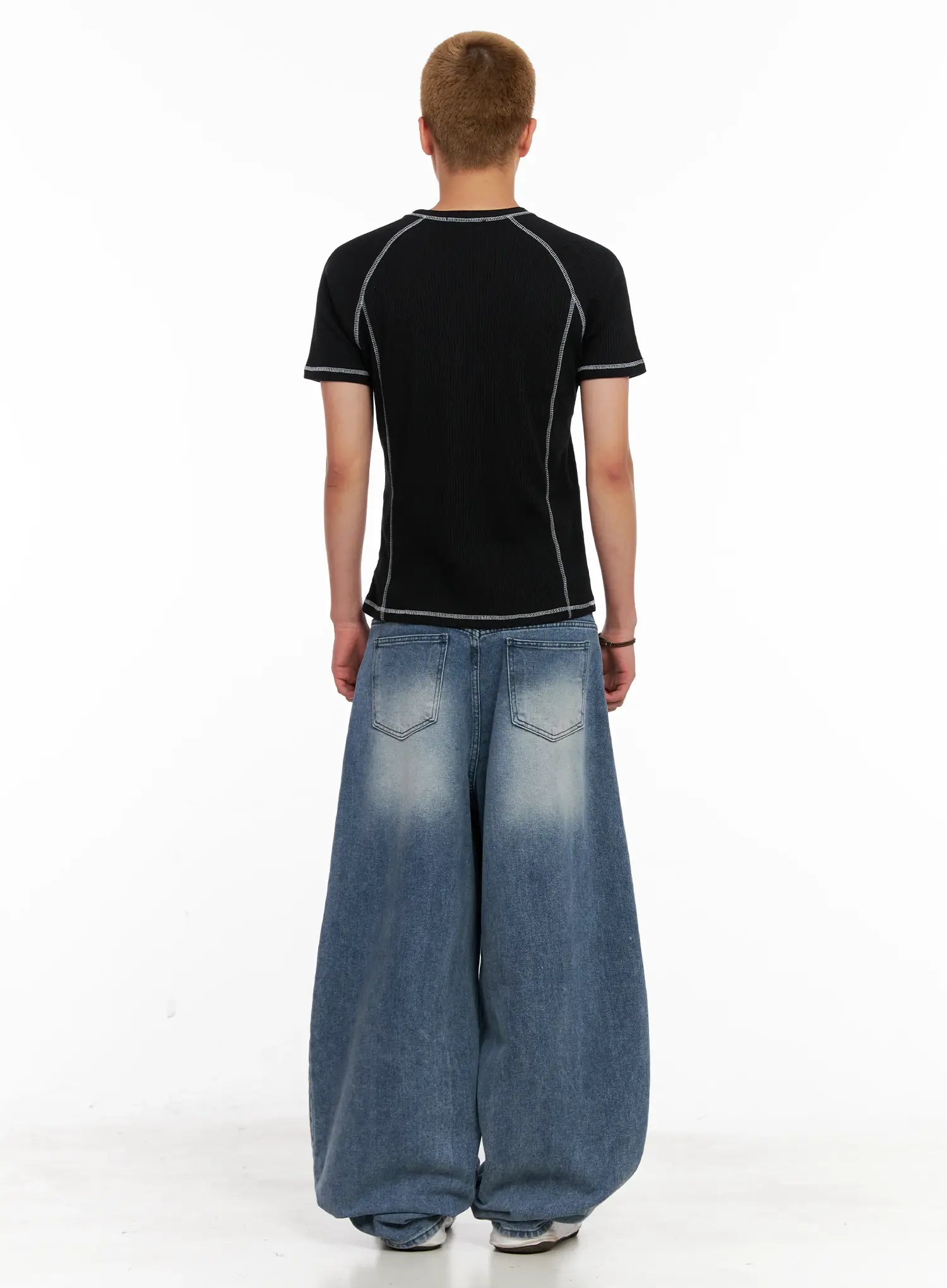 Men's Balloon-Fit Denim Jeans IL518