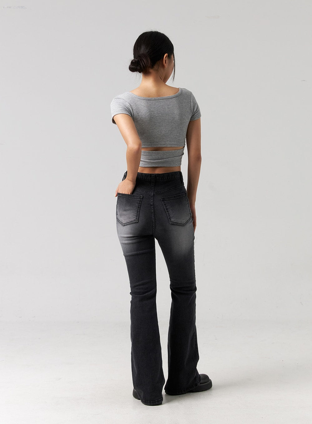 Modern Slim Bootcut Jeans CG319
