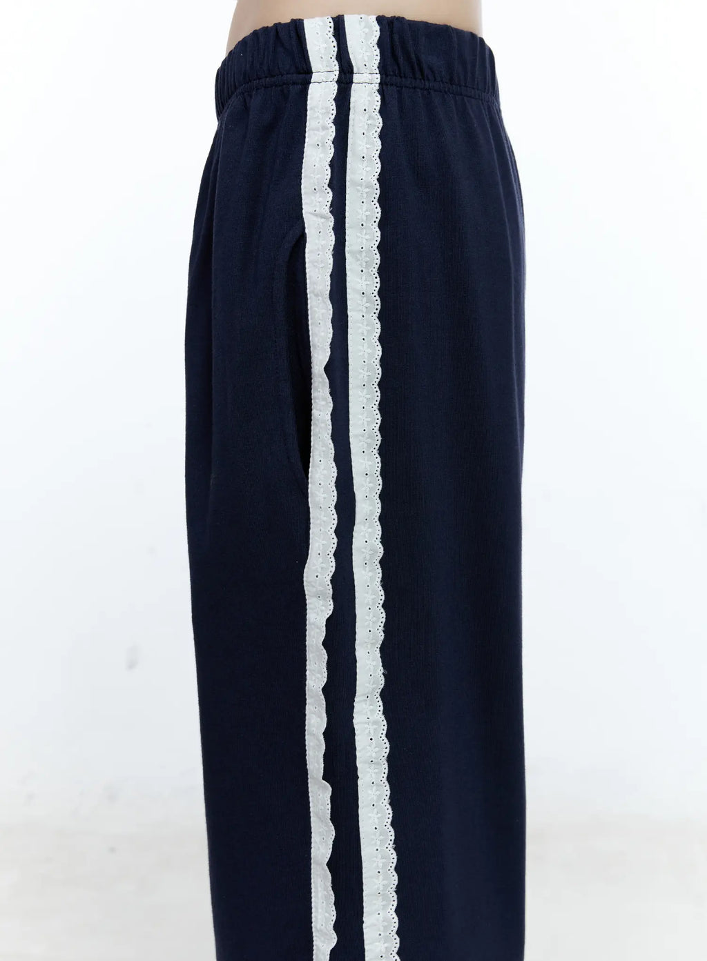 Lace-Trim Wide-Leg Sweatpants CG511