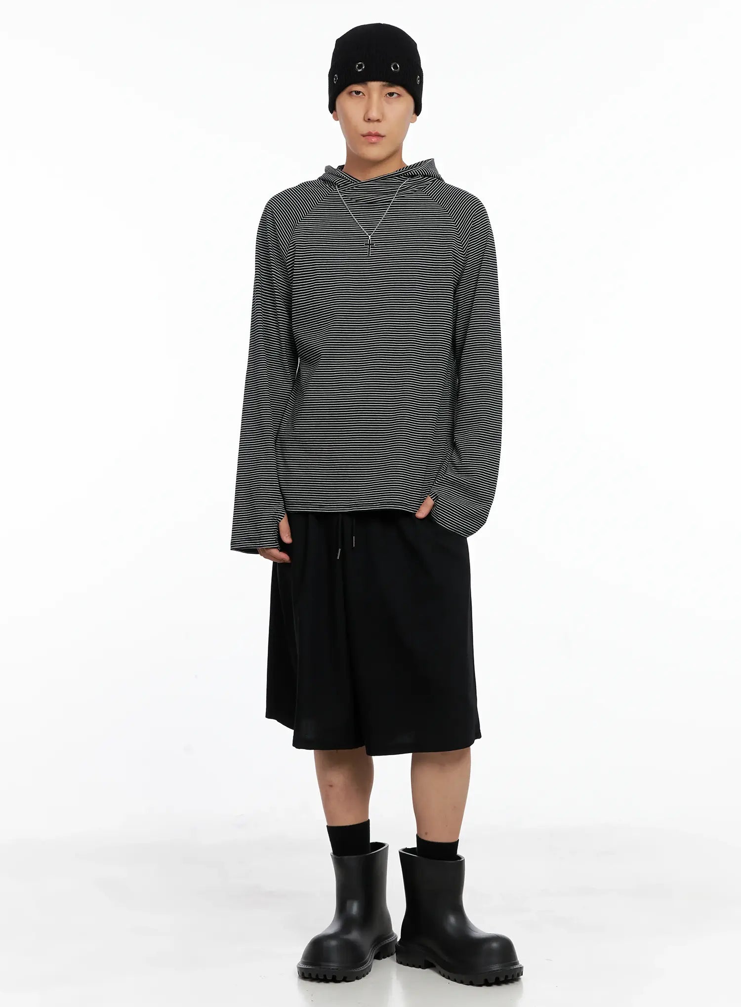 Men's Classic Bermuda Trousers IS502