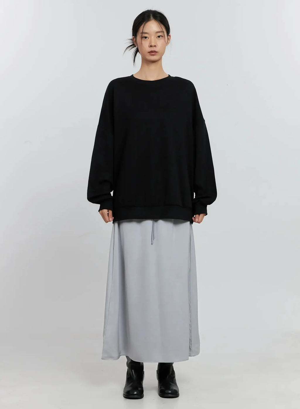 Classic Grey Crewneck Sweatshirt IS516