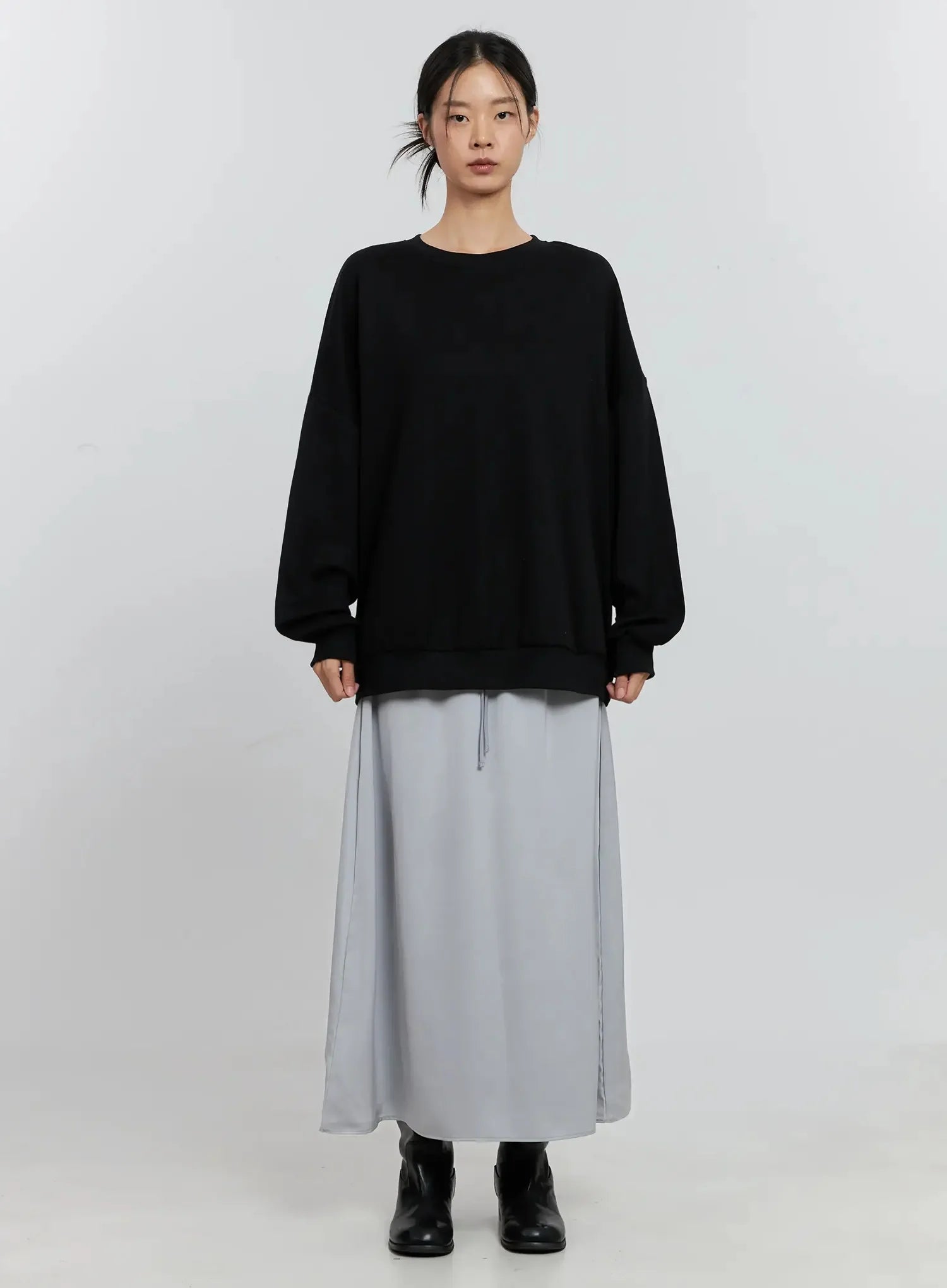 Classic Grey Crewneck Sweatshirt IS516