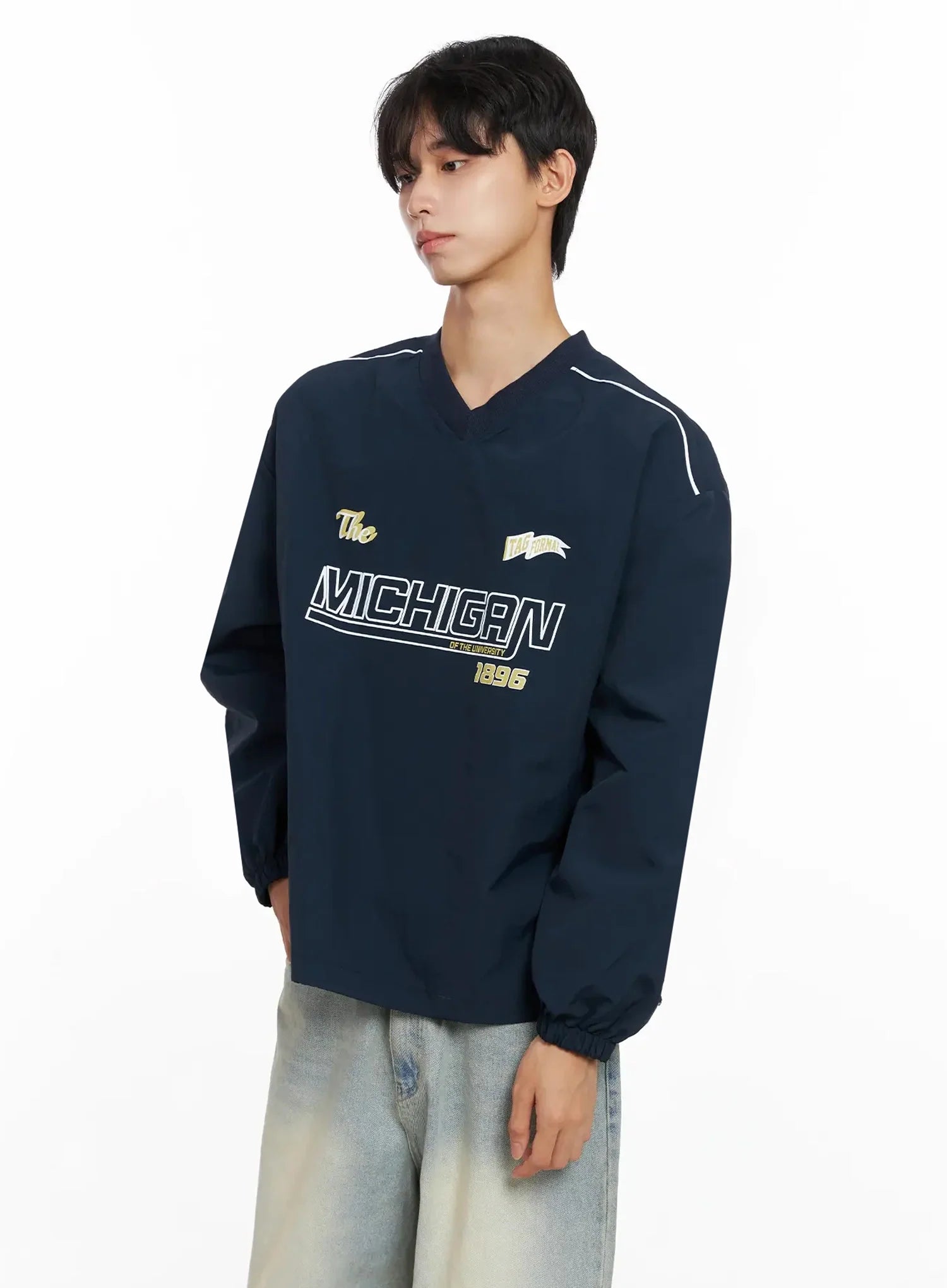 Men's V-Neck Lettering Windbreak Pullover IO517