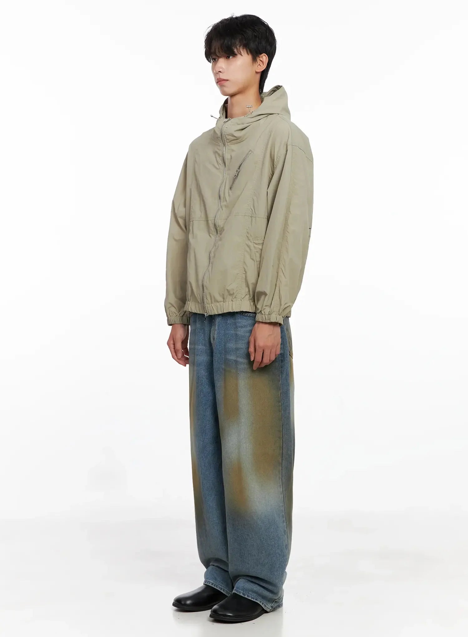 Men's Lightweight Windbreaker IO516