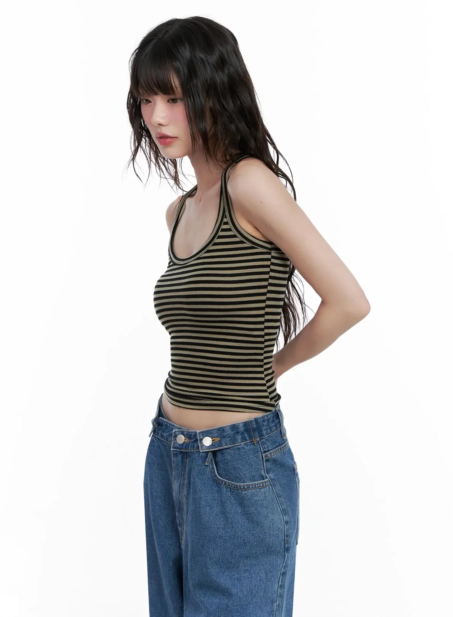 Striped U-Neck Tank Top IL528