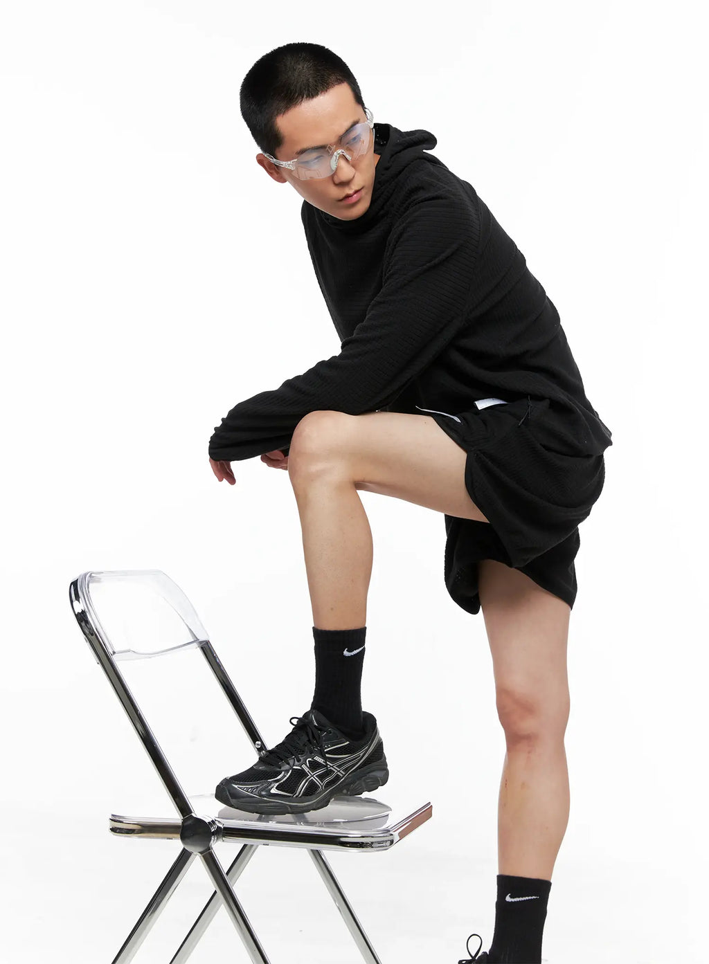 Men's Logo Detail Long Sleeve Hoodie IS502