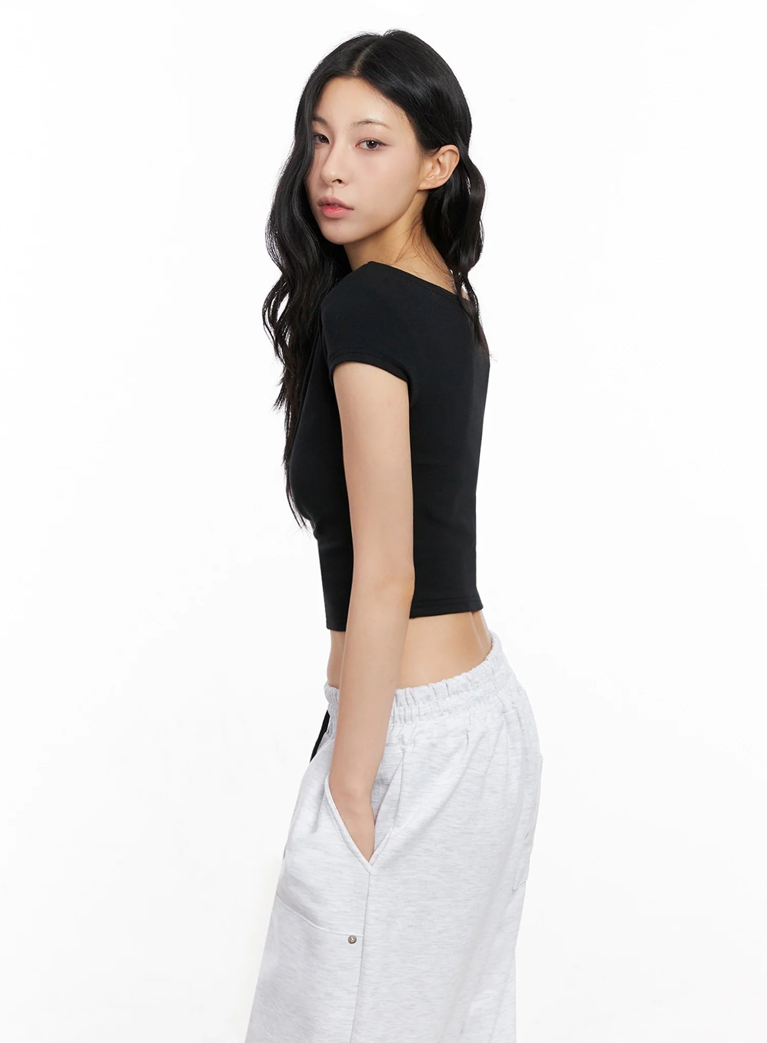 Asymmetric Shirred Off-Shoulder Crop Tee IG508