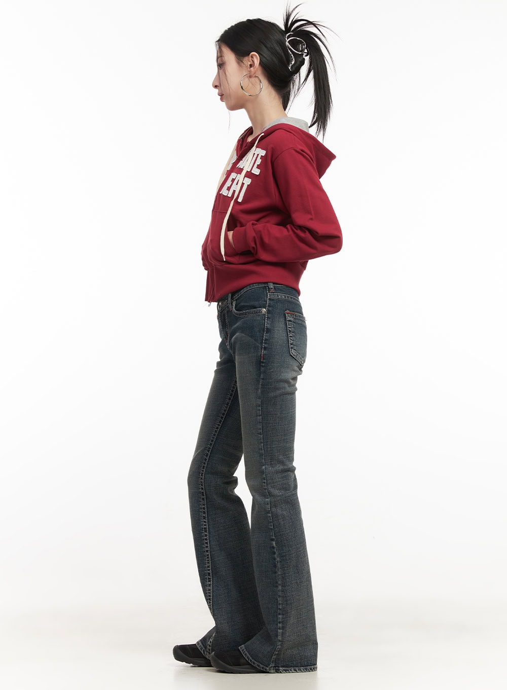 Elisa Stitched Low-Rise Flared Jeans CF514