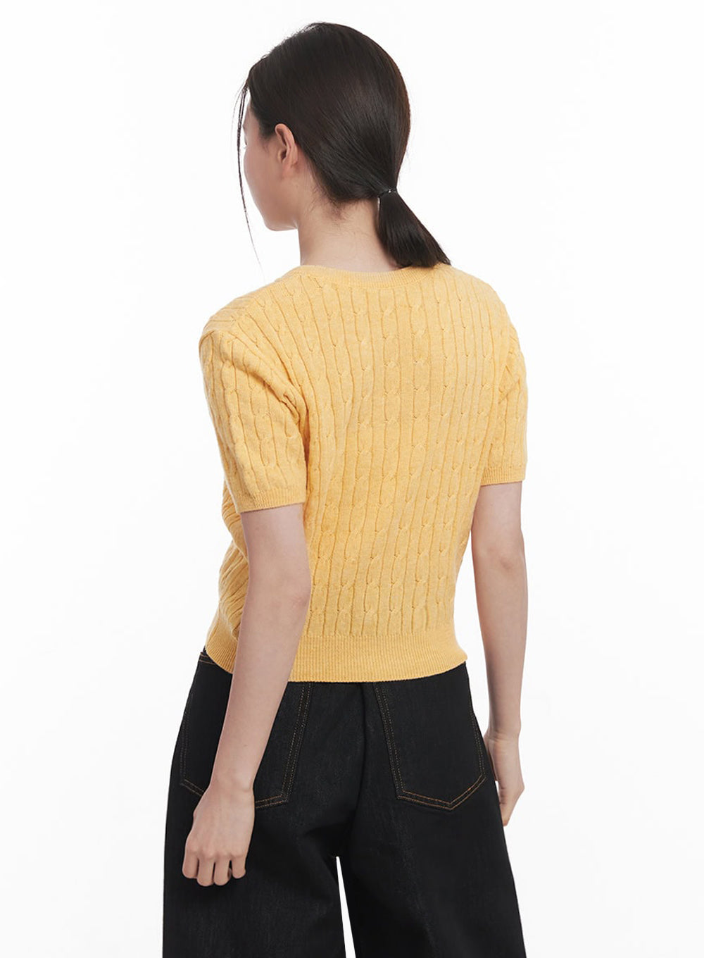 Cable-Knit Crop Top IY513