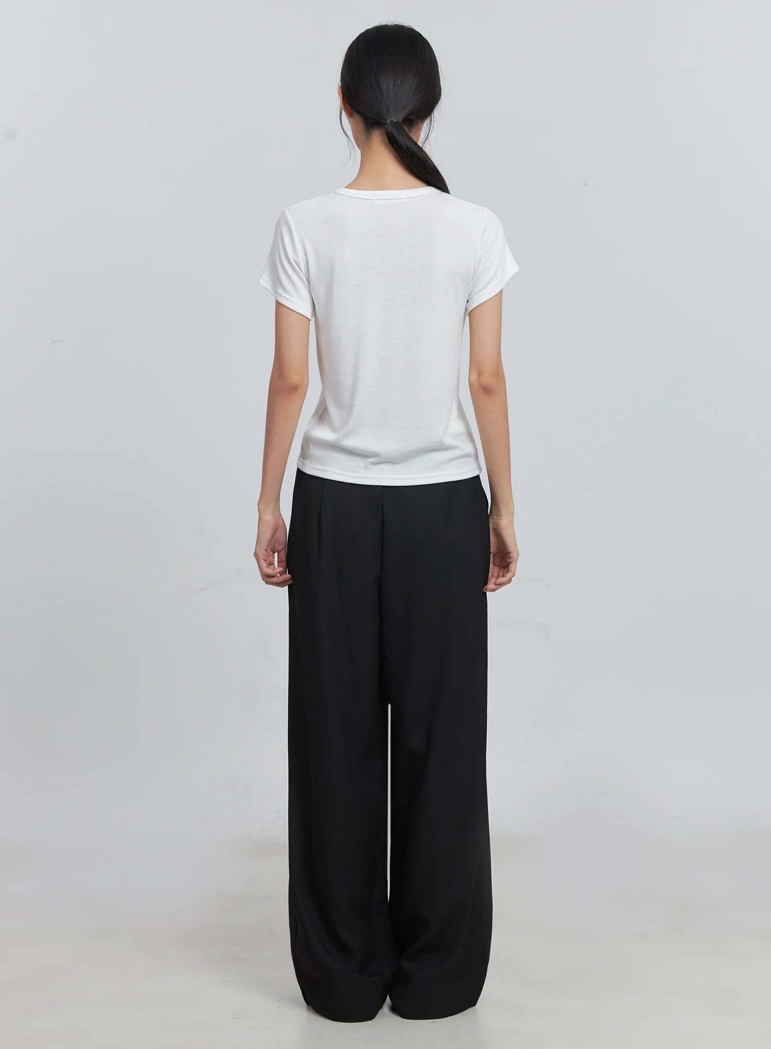 Layered Pintuck Wide-Leg Pants IU512