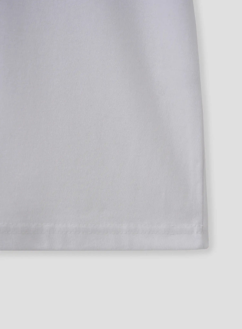 Vintage Scenic Street Graphic T-Shirt IL516