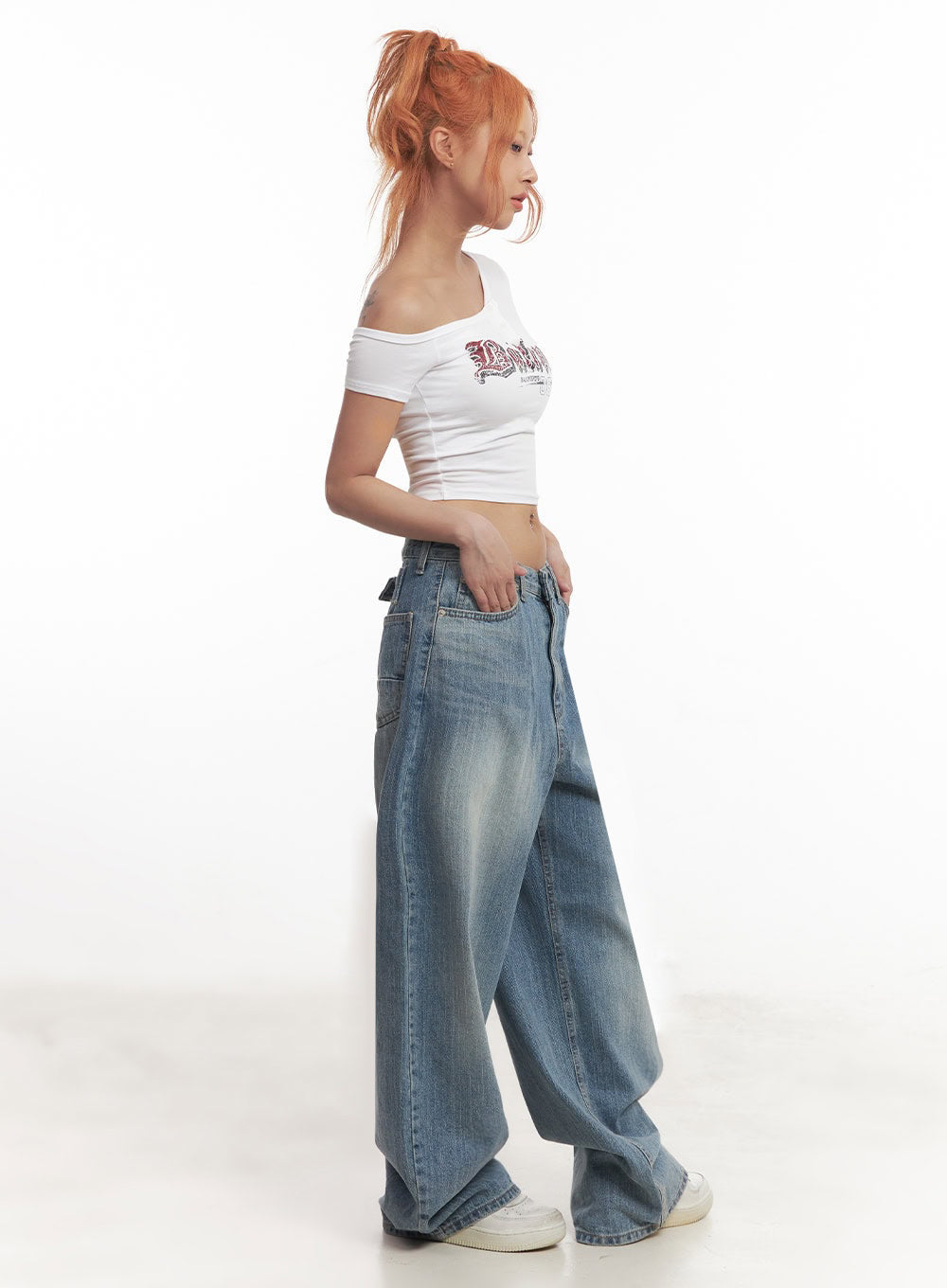 Graphic One-Shoulder Crop Top IA517