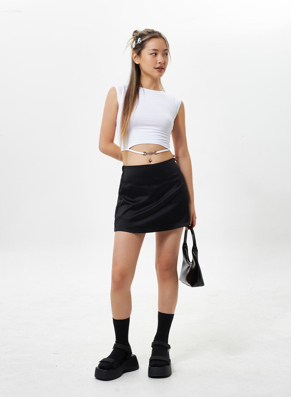 Chain Detail Cropped Top CY330