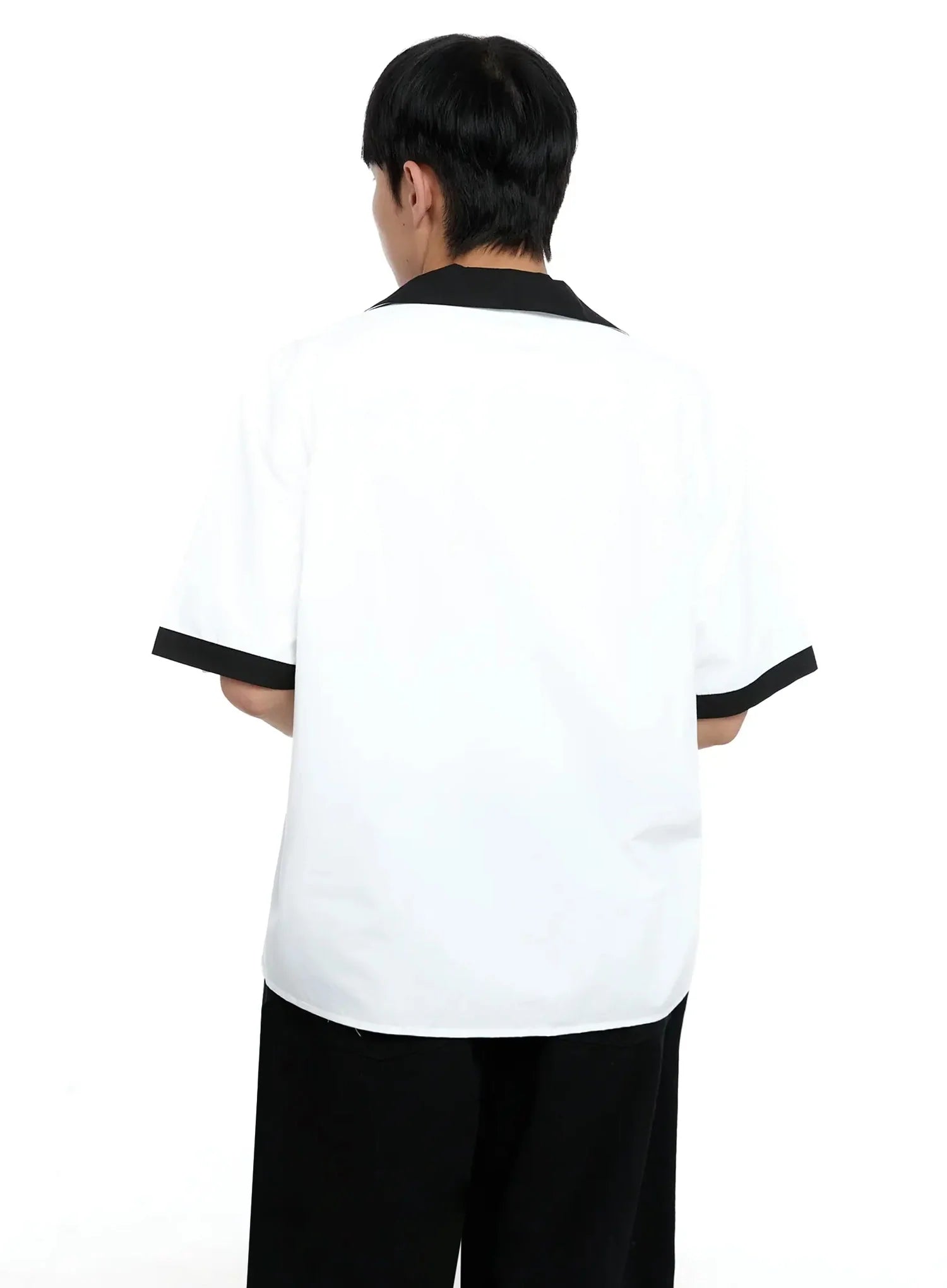 Men's Embroidered Graphic Shirt IG520