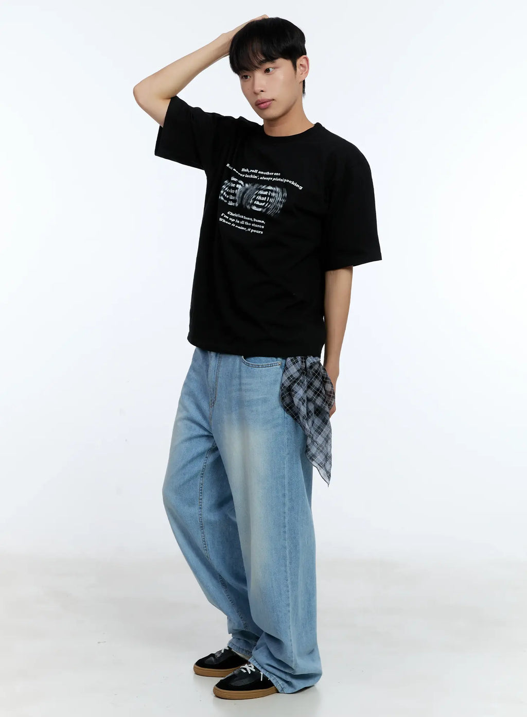 Men's Blurred Graphic Tee IL517