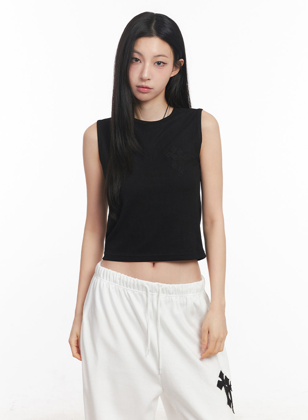 Patched Chic Sleeveless Top IY516