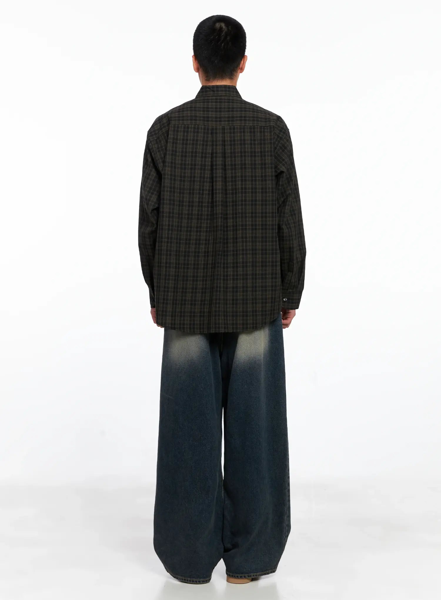 Men's Faded Wide-Leg Jeans IS510